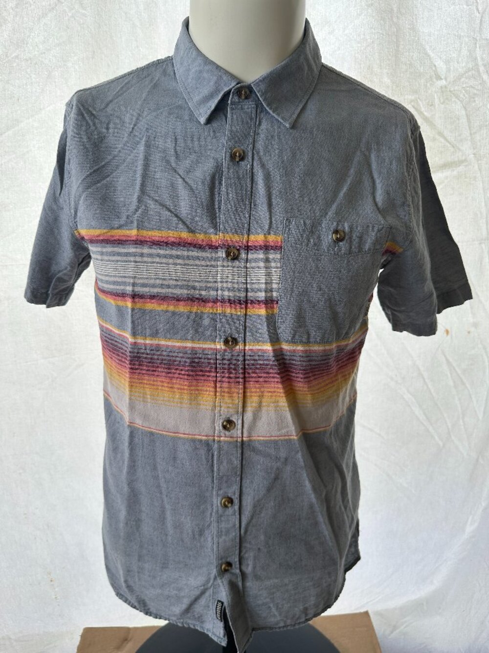 Vans Tailored Fit Men's Blue Stripe Button Front SS Shirt Small Cotton